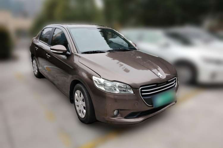 Used Peugeot 301 2014 1.6L Manual Comfort Edition
