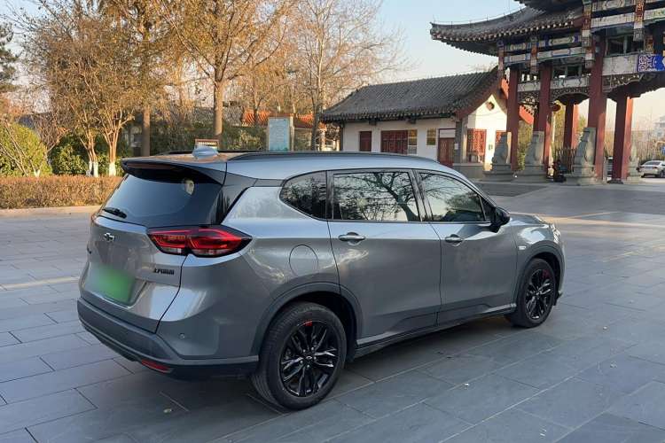 Used Chevrolet Orlando 2019 Redline 530T Automatic Enjoyment Version (5+2 Seating) China VI
