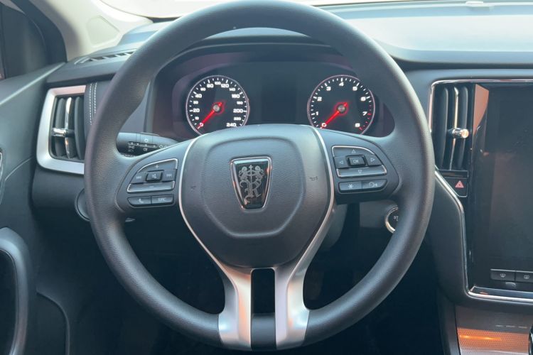 Used Roewe i6 2020 PLUS 1.6L CVT 4G Connected Glory Flagship Edition
