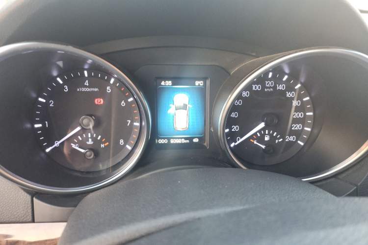 Used Haval H8 2015 2.0T Two-Wheel Drive Comfort Version