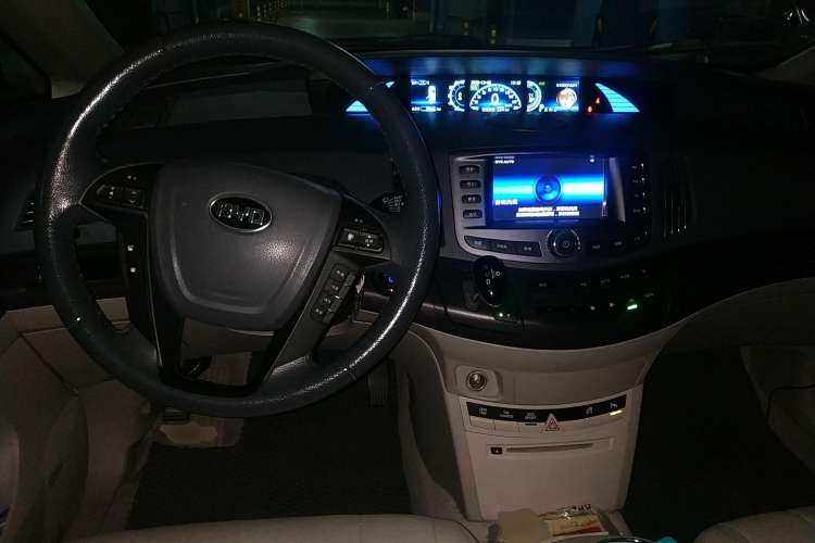 Used BYD e6 2014 Elite Edition