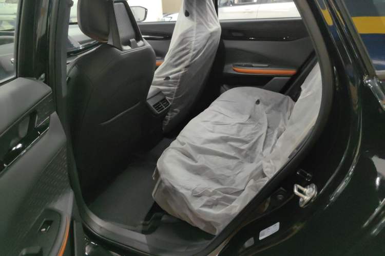 Used Changan UNI-V iDD 2023 Zhidian iDD 1.5T 113km Smart & Fun Version (Rapid Edition)