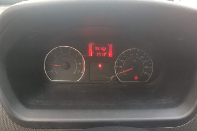 Used Wuling Rongguang S 2021 1.2L Standard Model Window-Sealed Car Power-Assisted Version 5-Seater LSI