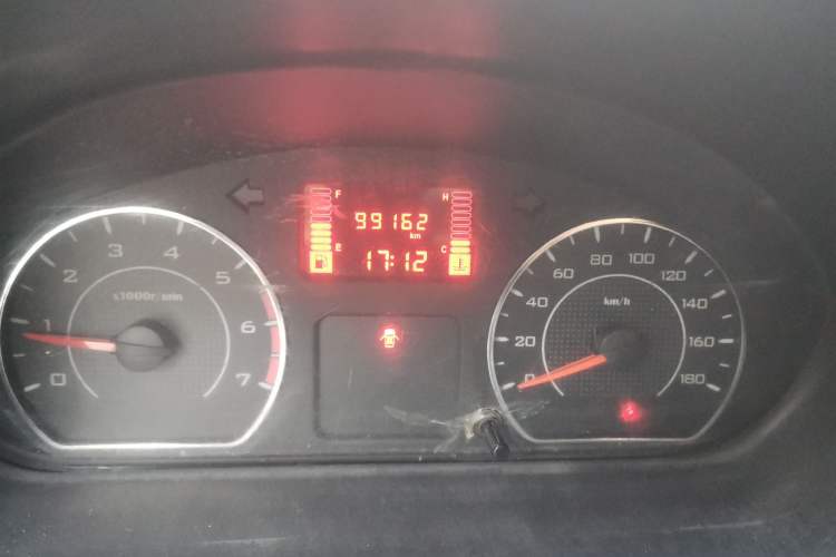 Used Wuling Rongguang S 2021 1.2L Standard Model Window-Sealed Car Power-Assisted Version 5-Seater LSI