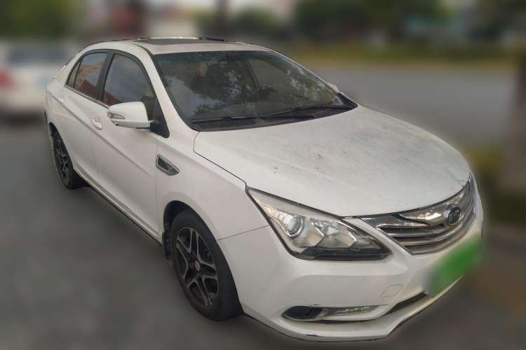 Used BYD G5 2014 1.5TI Manual Luxury Edition