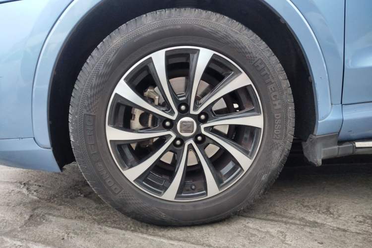 Used Zotye SR7 2016 1.5T CVT Cube Heart Edition China V Standard
