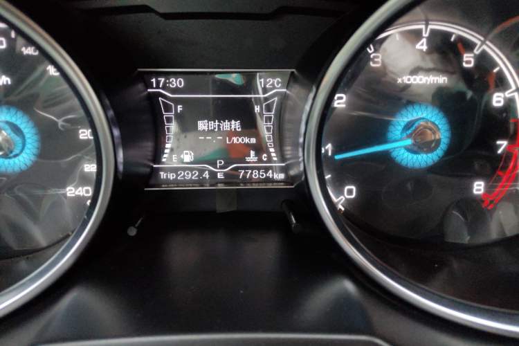 Used Zotye SR7 2016 1.5T CVT Cube Heart Edition China V Standard
