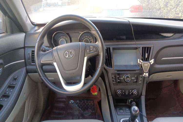 Used BAIC Senova D50 2014 1.5L manual comfort version
