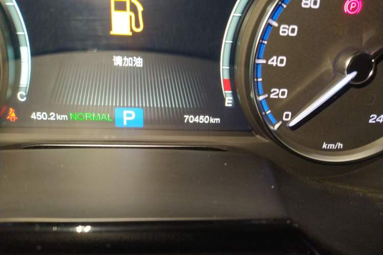 Used GAC Trumpchi GS7 2017 280T Two-Wheel Drive Luxury Model Odometer Close Up