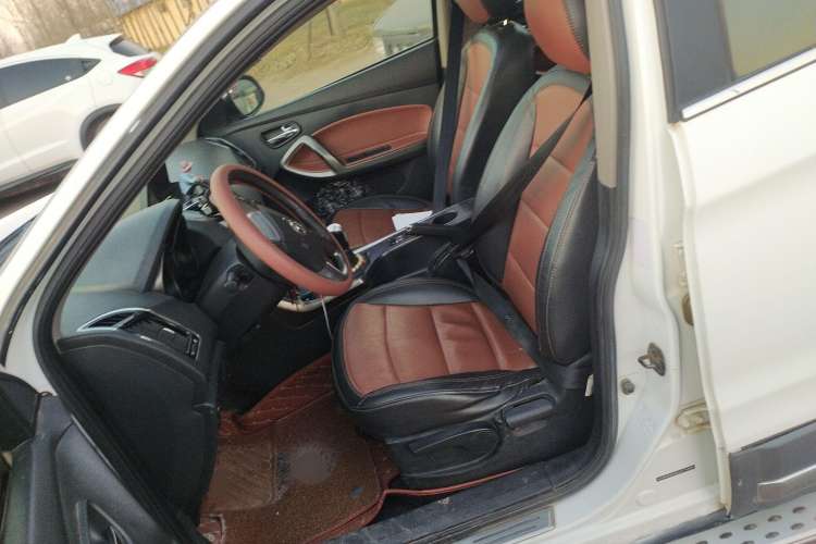 Used Haima S5 2014 1.6L Manual ZhiZun Version
