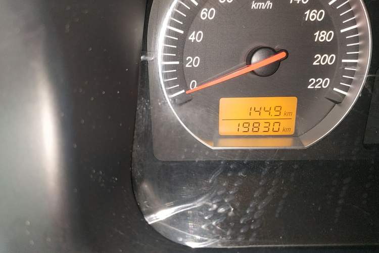 Used Jinbei Express 2020 2.0L Upgraded Version China VI Standard Luxury 9-Seater 1TZS