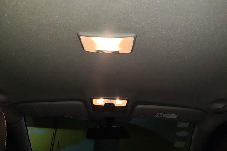 Used Isuzu D-MAX 2018 3.0T Four-Wheel Drive Automatic Ultra-Luxury Version 4JJ1-TC HI
