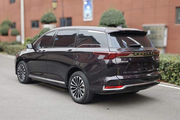 Used Wuling Victory 2023 2.0L DHT Luxury Edition