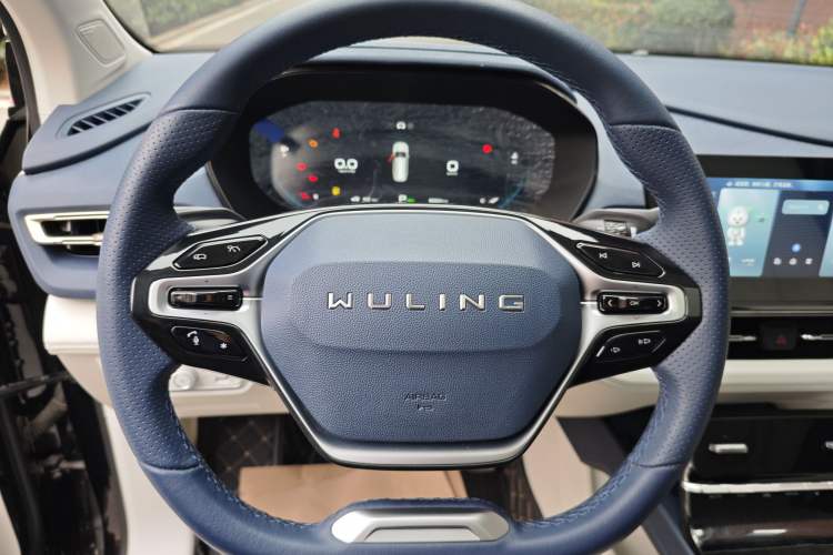 Used Wuling Victory 2023 2.0L DHT Luxury Edition