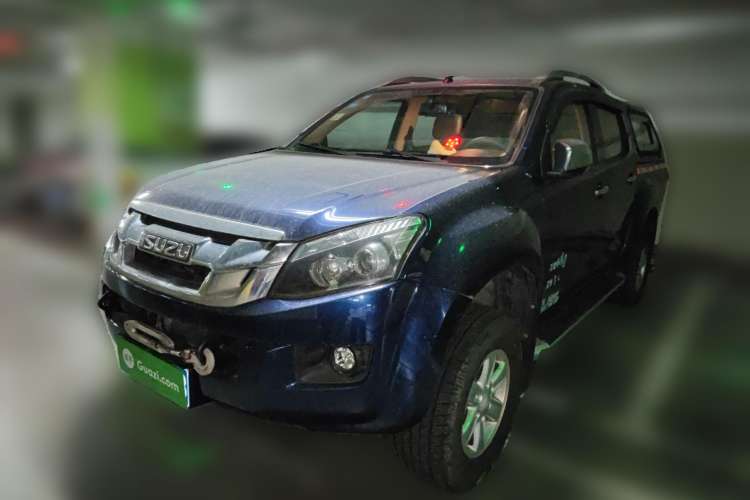 Used Isuzu D-MAX 2018 3.0T Four-Wheel Drive Automatic Ultra-Luxury Version 4JJ1-TC HI