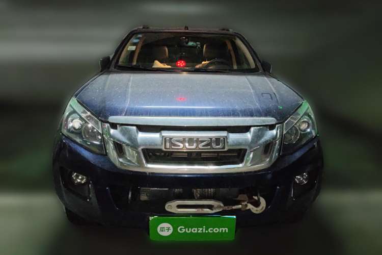 Used Isuzu D-MAX 2018 3.0T Four-Wheel Drive Automatic Ultra-Luxury Version 4JJ1-TC HI
