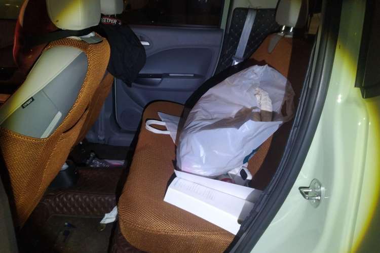 Used ORA White Cat 2022 Xiaoyue Mao Edition 360 km Luxury Model Lithium NMC
