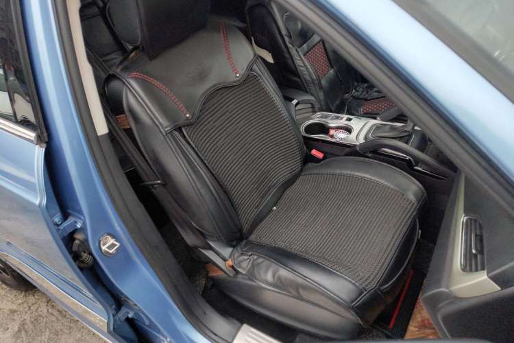 Used Zotye SR7 2016 1.5T CVT Cube Heart Edition China V Standard
