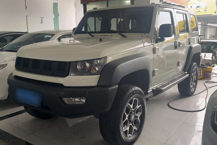 Used BAIC Off-Road BJ40 2017 40L 2.3T Automatic All-Wheel Drive Ring of the Tower Champion Edition