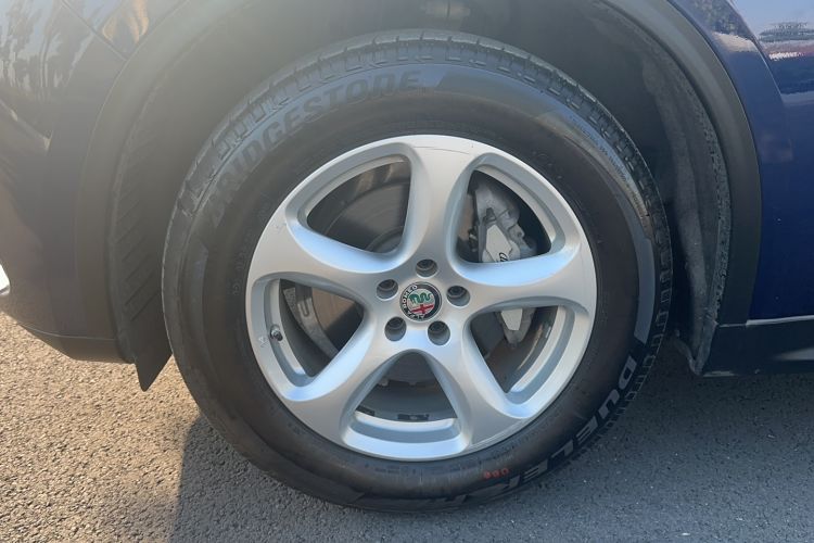 Used Alfa Romeo Stelvio 2017 2.0T 200HP Elite Edition