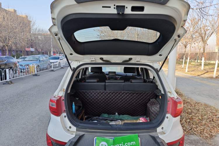 Used BAIC Senova X25 2015 1.5L Automatic Elite Model