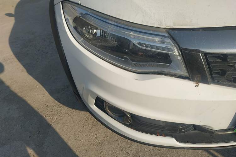 Used Qoros 3 2015 Urban SUV 1.6T Automatic ZhiKu Model