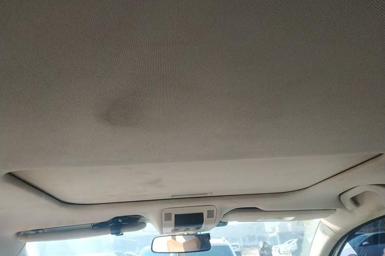 Used Qoros 3 2015 Urban SUV 1.6T Automatic ZhiKu Model