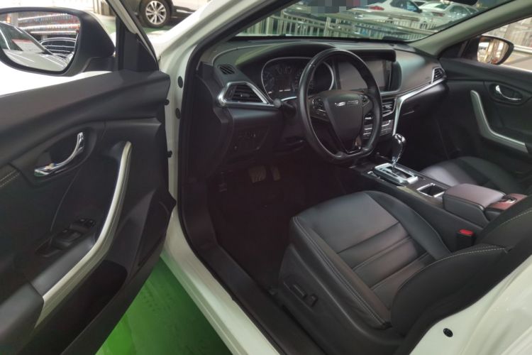 Used Venucia T90 2018 2.0L CVT Smart Connect Luxury Edition China V Standard