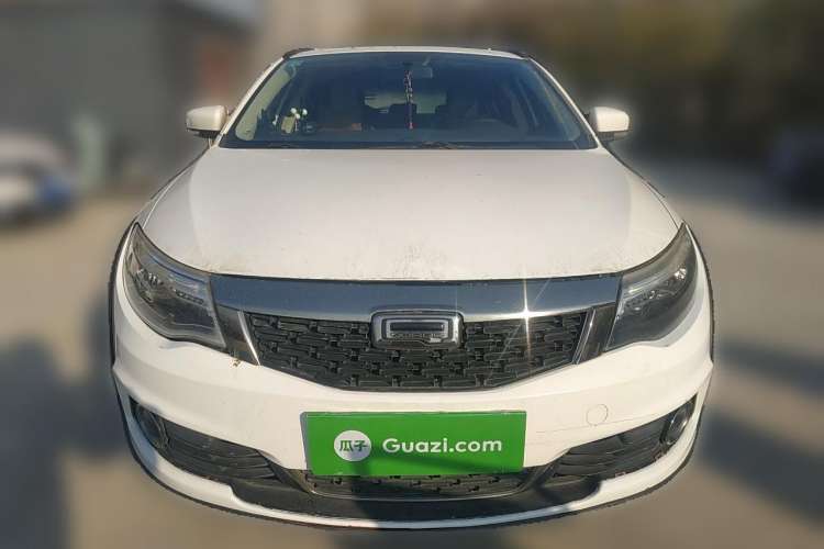 Used Qoros 3 2015 Urban SUV 1.6T Automatic ZhiKu Model