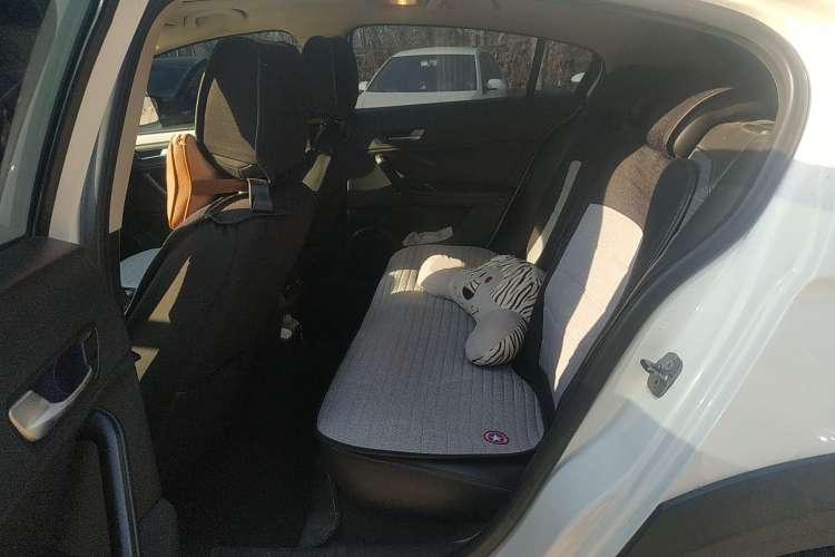 Used Qoros 3 2015 Urban SUV 1.6T Automatic ZhiKu Model