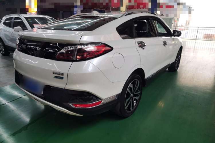 Used Venucia T90 2018 2.0L CVT Smart Connect Luxury Edition China V Standard