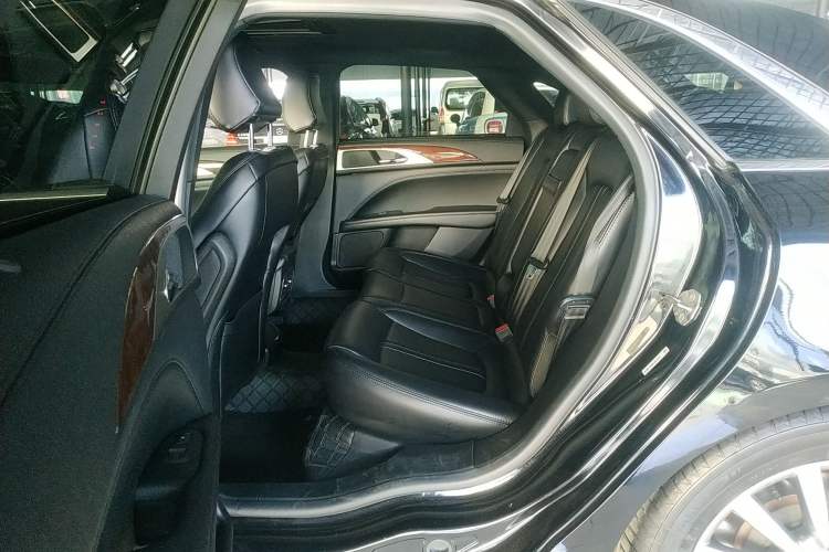 Used Lincoln MKZ 2020 2.0T Deluxe Edition
