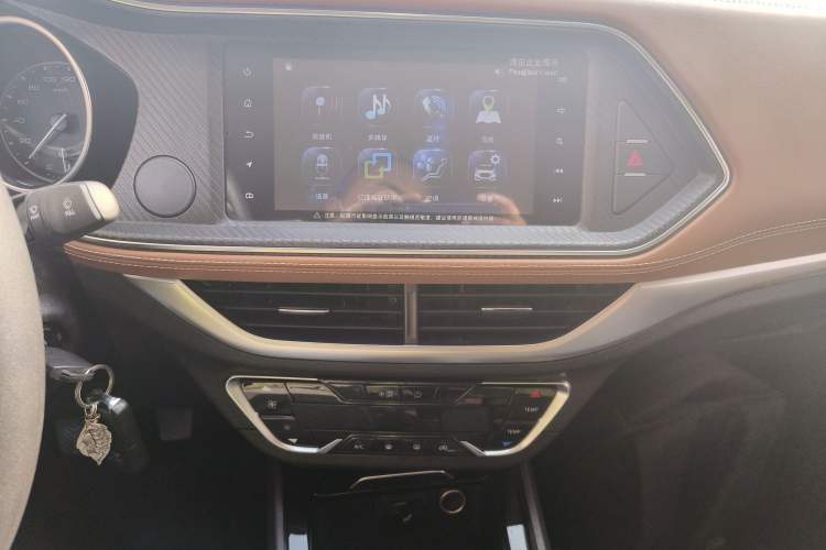 Used Zotye T300 2019 1.5L Manual "Xiao Qiang" Edition
