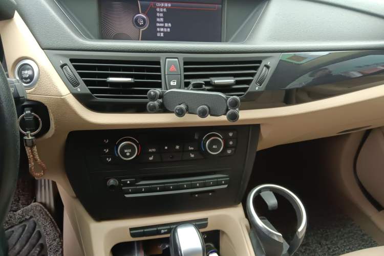 Used BMW X1 2012 sDrive18i Luxury Edition
