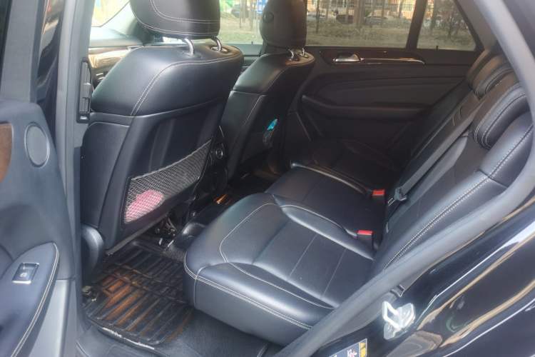 Used Mercedes-Benz M-Class 2012 ML 350 Sport Edition
