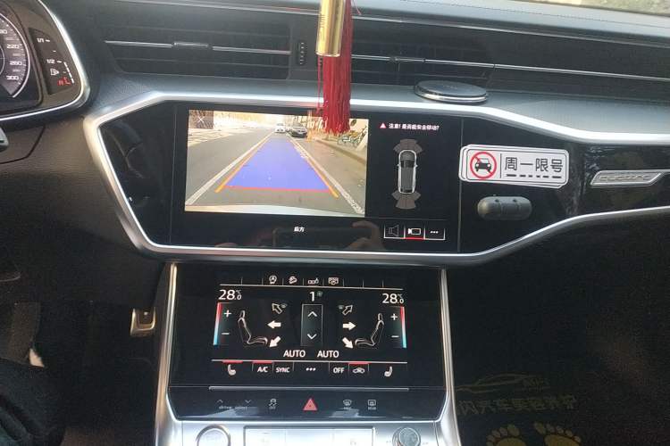 Used Audi A6 2020 allroad quattro Explorer 55 TFSI Prestige Off-Road Model
