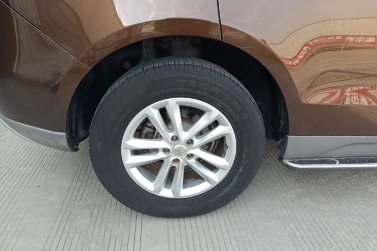 Used Zotye T600 2014 1.5T Manual Luxury Model
