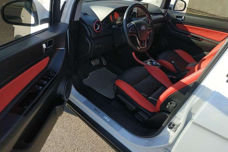 Used BAIC New Energy EX 2017 EX260 Cool Edition
