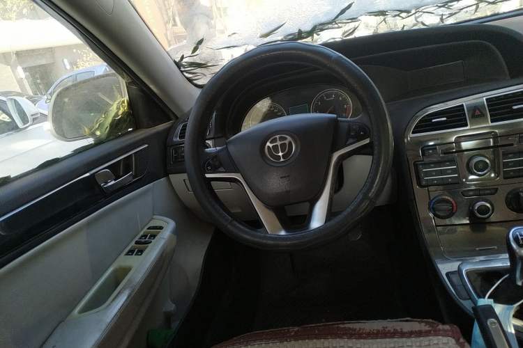 Used Brilliance H530 2011 1.6L Manual Comfort Version