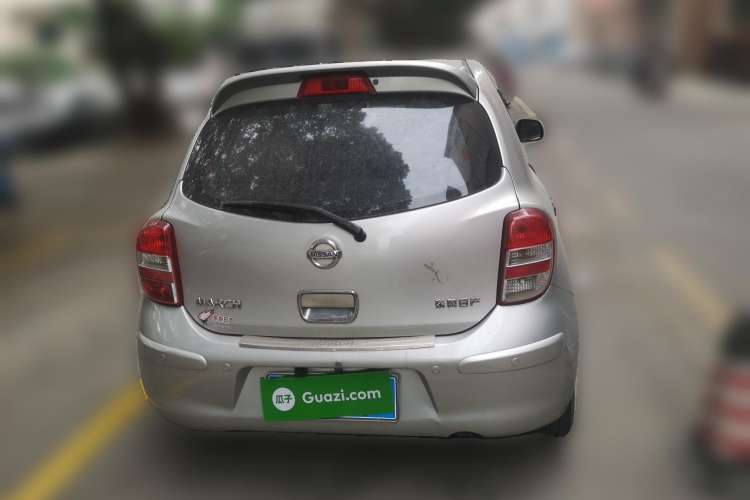 Used Nissan March 2010 1.5L Automatic Easy-Style Version
