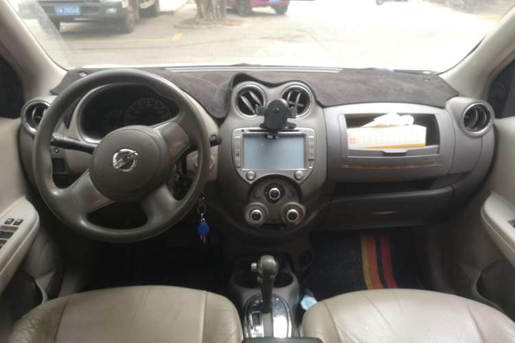 Used Nissan March 2010 1.5L Automatic Easy-Style Version
