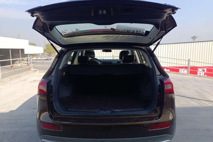 Used Zotye T600 2014 1.5T Manual Luxury Model
