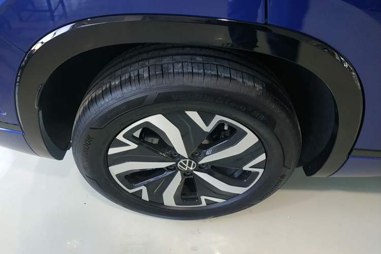 Used Volkswagen Tayron GTE Plug-in Hybrid 2023 280TSI Luxury Plus Advanced Edition