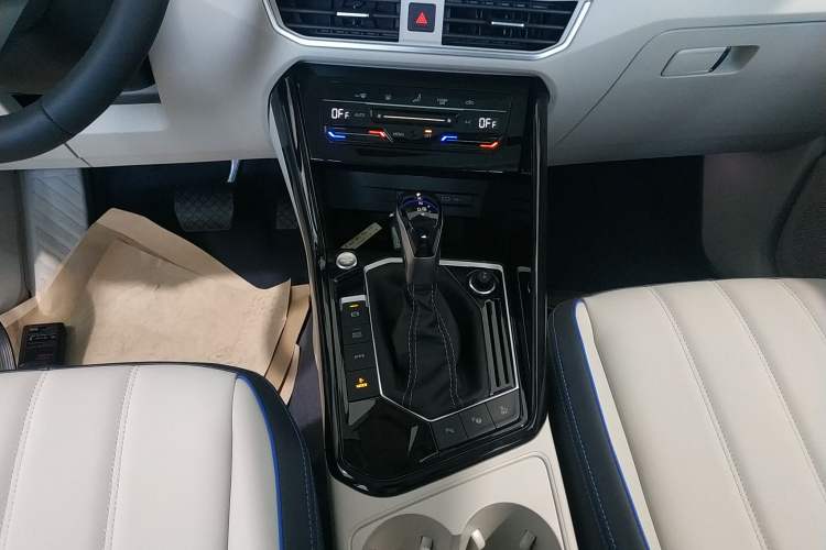 Used Volkswagen Tayron GTE Plug-in Hybrid 2023 280TSI Luxury Plus Advanced Edition