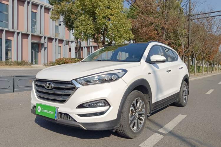 Used Hyundai Tucson 2015 1.6T Dual-Clutch Four-Wheel Drive Flagship Model