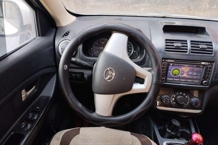 Used HYOSOW H2 2016 H2E 1.5L Fashion Model BJ415B
