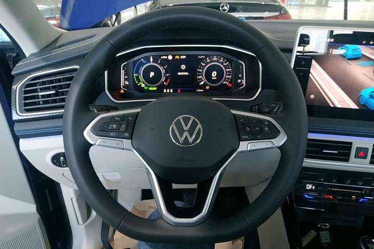 Used Volkswagen Tayron GTE Plug-in Hybrid 2023 280TSI Luxury Plus Advanced Edition