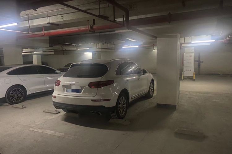 Used Zotye SR9 2017 2.0T Automatic Ultimate Light Edition