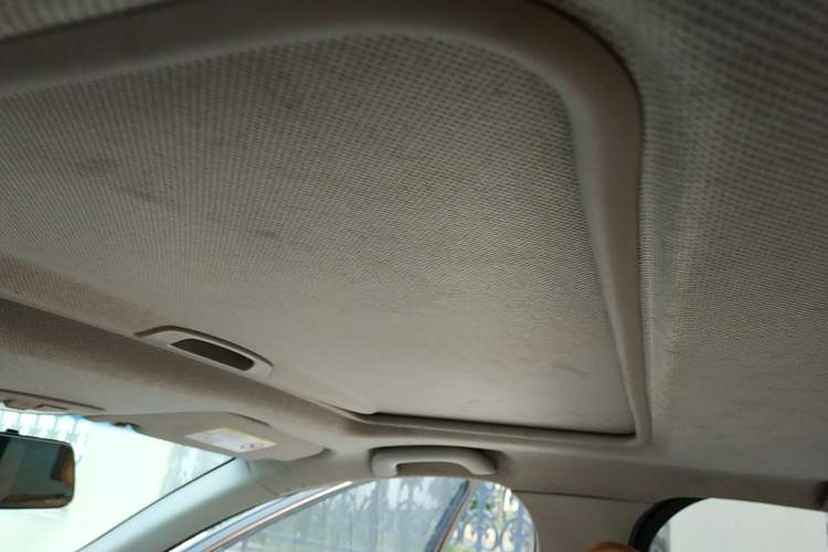 Used Baojun 610 2014 1.5L automatic luxury version