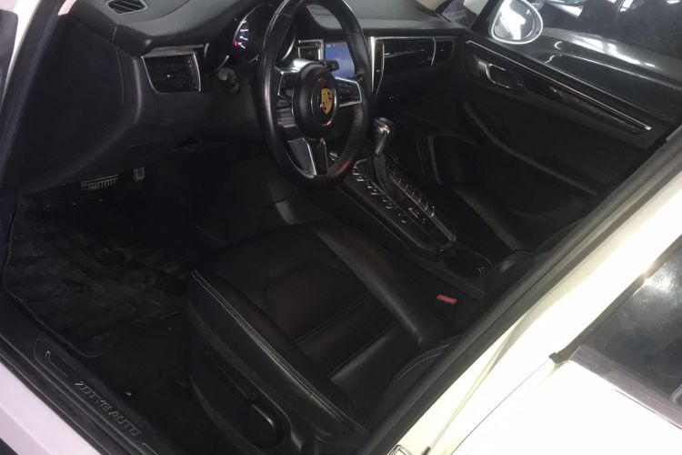 Used Zotye SR9 2017 2.0T Automatic Ultimate Light Edition